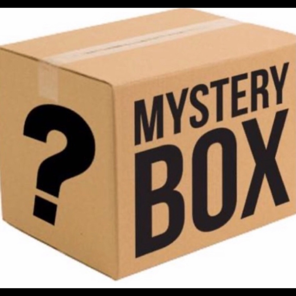 MYSTERY BOX 📦 SURPRISE!